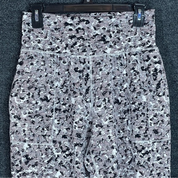 Athleta Salutation Textured Jogger Pants Women's Size Medium - Picture 7 of 14